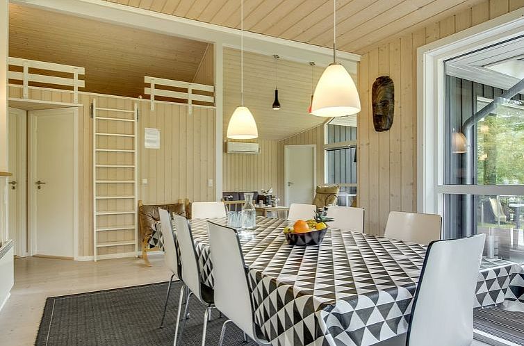 Vakantiehuis "Anemone" - 700m from the sea