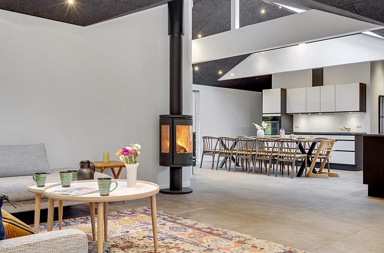 Vakantiehuis "Ribanna" - 650m from the sea