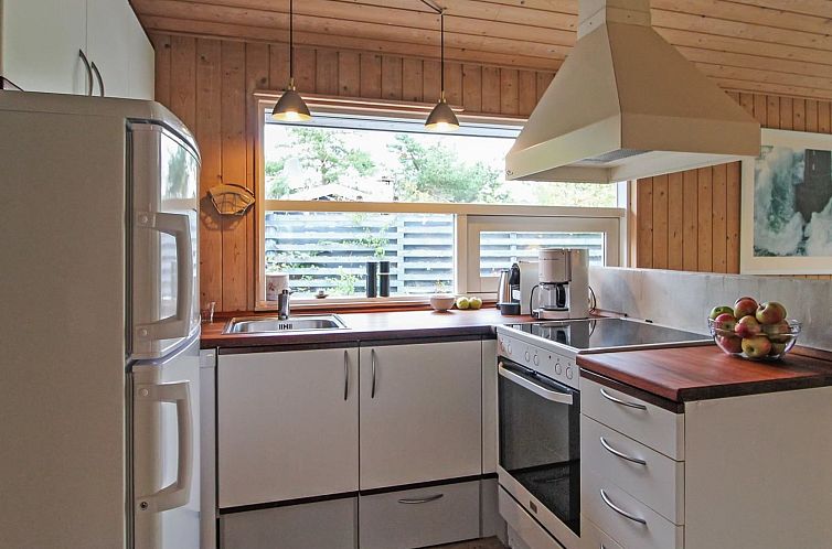 Vakantiehuis "Eragon" - 1.2km from the sea