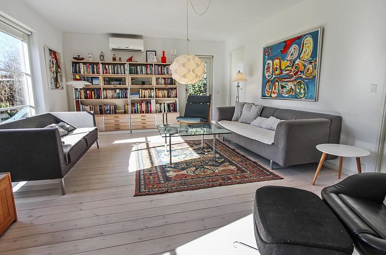 Vakantiehuis "Henryk" - 500m from the sea