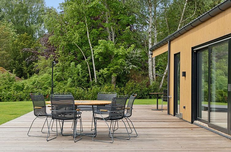 Vakantiehuis "Pauliina" - 1.1km from the sea