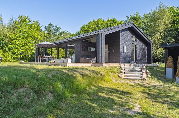 Vakantiehuis "Ilvy" - 850m from the sea