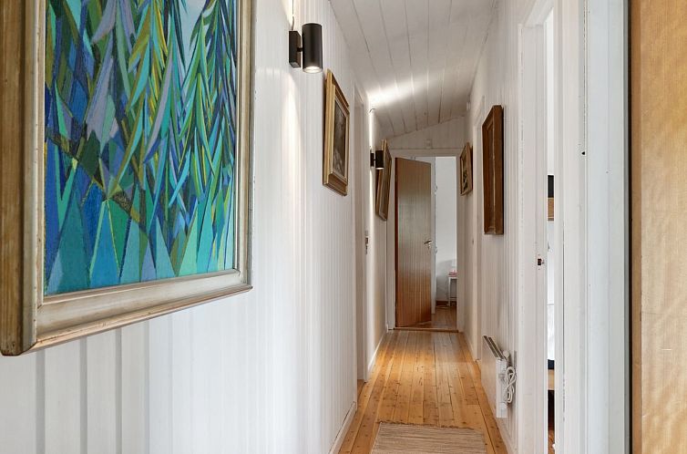 Vakantiehuis "Ilvy" - 850m from the sea