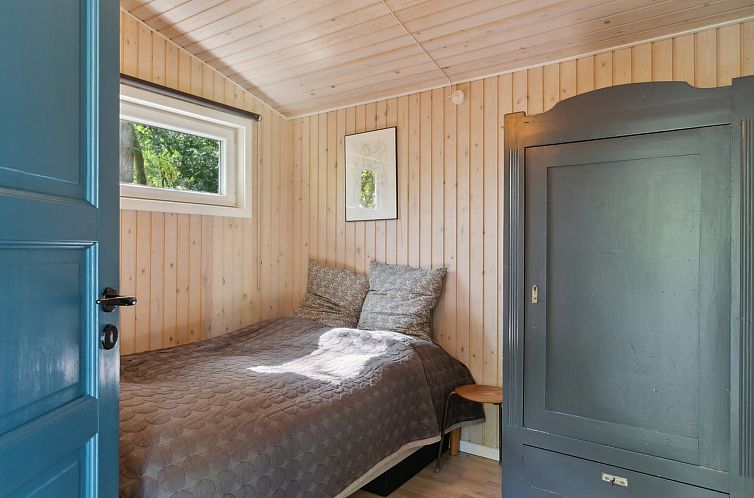 Vakantiehuis "Sarah" - 500m from the sea