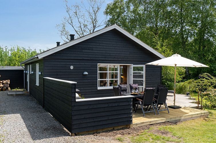 Vakantiehuis "Annabeth" - 850m from the sea