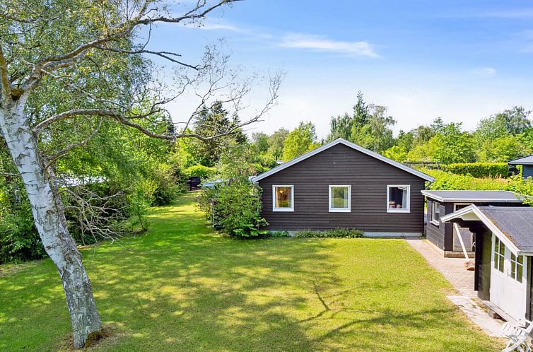 Vakantiehuis "Annabeth" - 850m from the sea