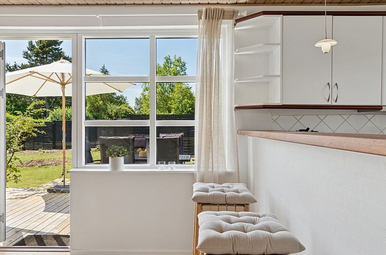 Vakantiehuis "Annabeth" - 850m from the sea