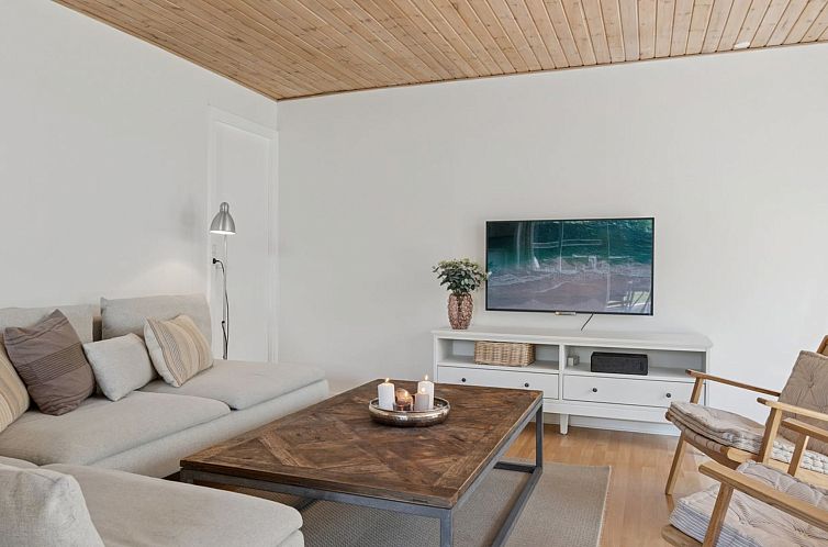 Vakantiehuis "Annabeth" - 850m from the sea