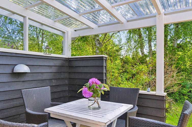 Vakantiehuis "Annabeth" - 850m from the sea
