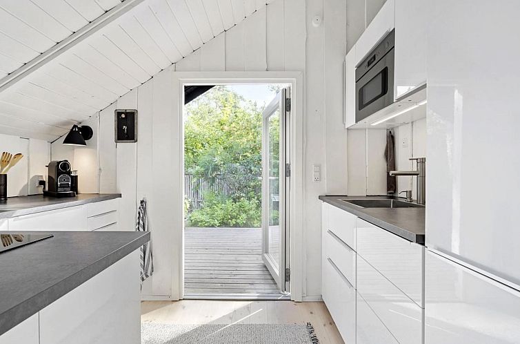 Vakantiehuis "Andy" - 150m from the sea