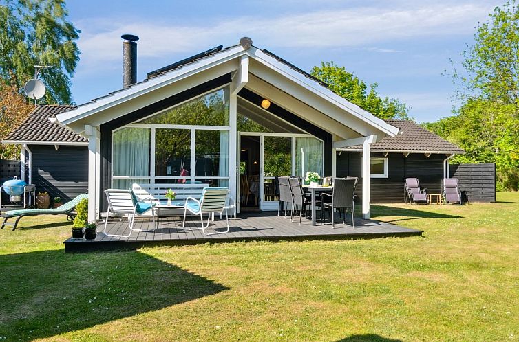 Verblijf 0170201 - Vakantiewoning Seeland - Vakantiehuis "Sophi" - 425m from the sea