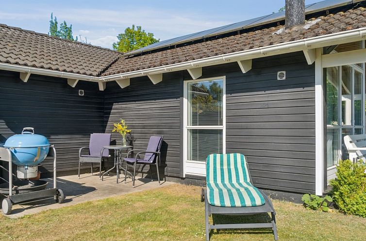 Vakantiehuis "Sophi" - 425m from the sea