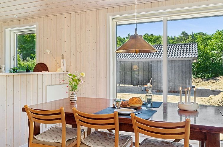 Vakantiehuis "Vojdan" - 600m from the sea