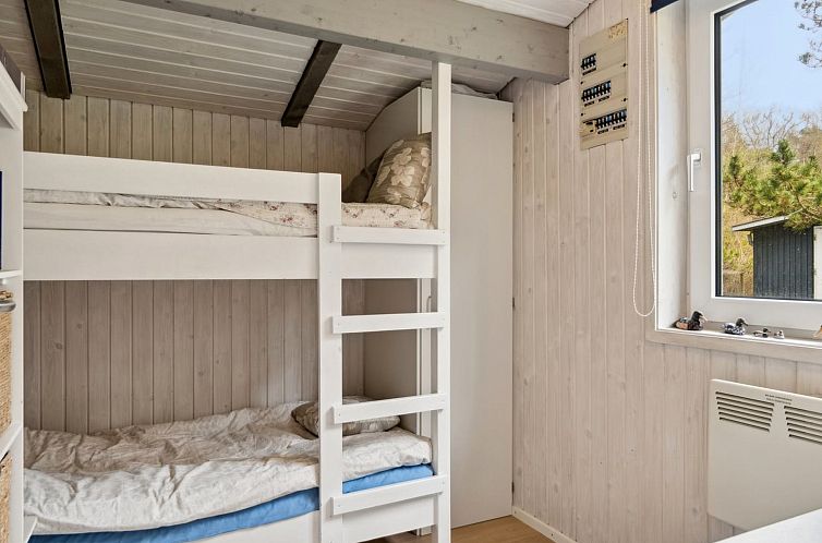 Vakantiehuis "Marius" - 30m from the sea