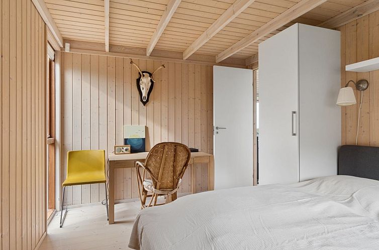 Vakantiehuis "Heike" - 650m from the sea