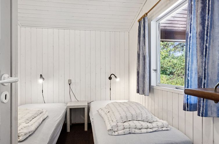 Vakantiehuis "Fritza" - 500m from the sea