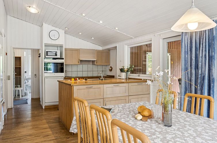 Vakantiehuis "Fritza" - 500m from the sea