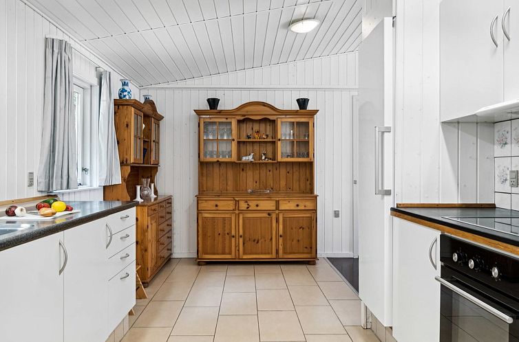 Vakantiehuis "Paulus" - 375m from the sea