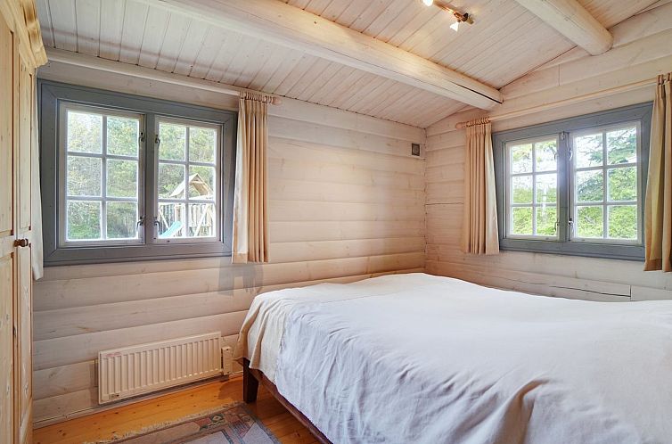 Vakantiehuis "Till" - 1.6km from the sea