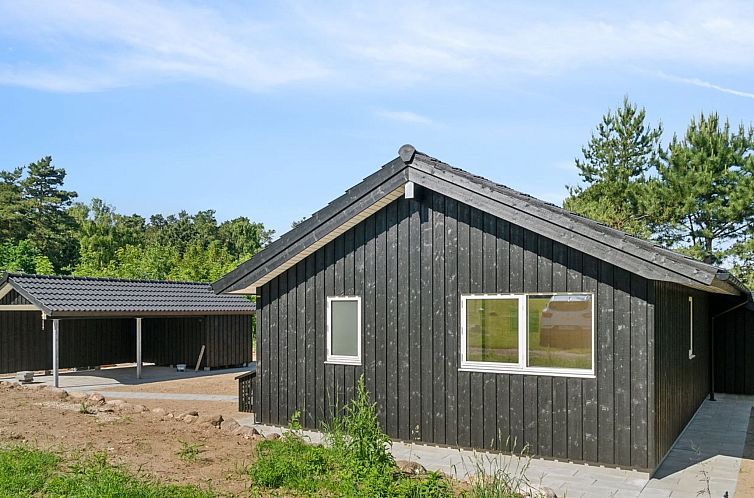 Vakantiehuis "Vojdan" - 600m from the sea