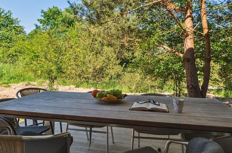 Vakantiehuis "Vojdan" - 600m from the sea