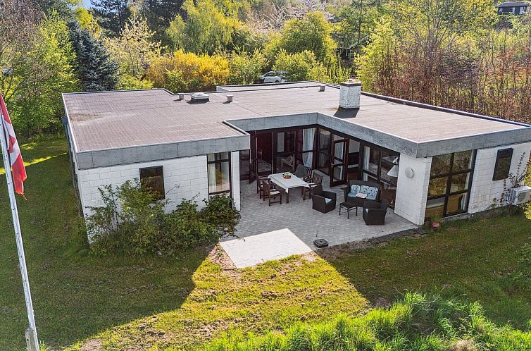 Vakantiehuis "Brodde" - 550m from the sea