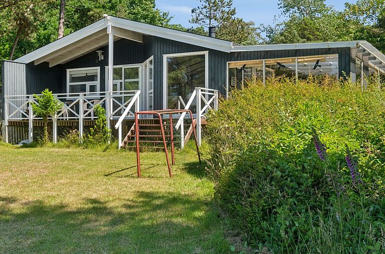 Vakantiehuis "Marius" - 30m from the sea