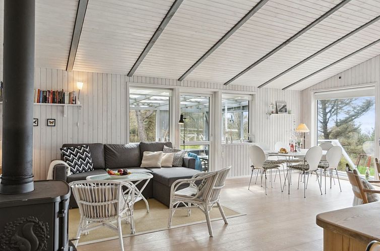 Vakantiehuis "Marius" - 30m from the sea