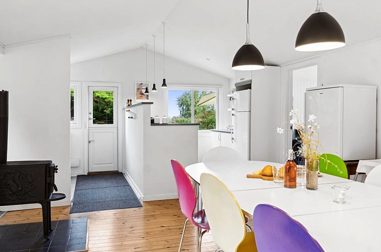 Vakantiehuis "Emeli" - 100m from the sea