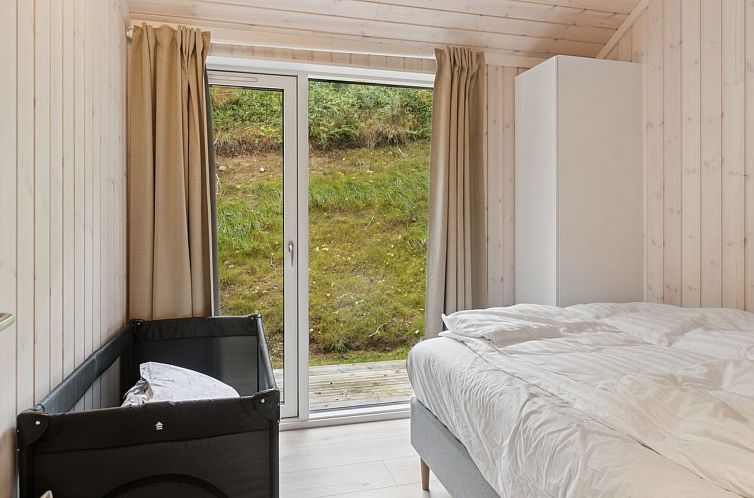 Vakantiehuis "Aggi" - 850m from the sea