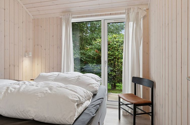 Vakantiehuis "Aggi" - 850m from the sea