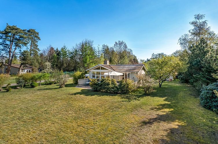 Vakantiehuis "Jalina" - 500m from the sea