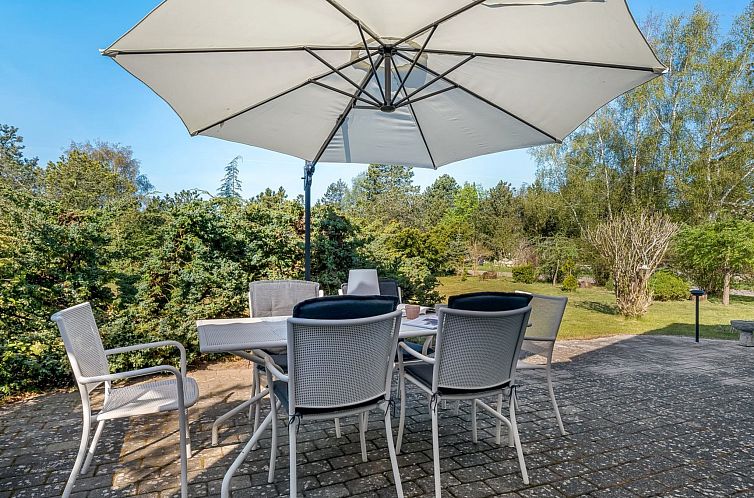 Vakantiehuis "Jalina" - 500m from the sea