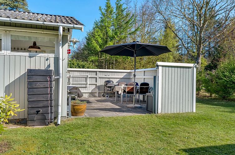 Vakantiehuis "Jalina" - 500m from the sea