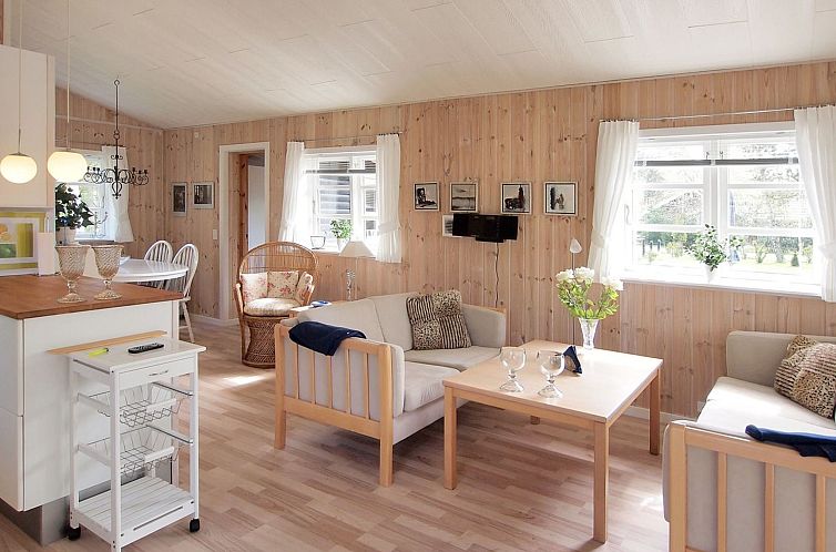 Vakantiehuis "Stacie" - 10m from the sea