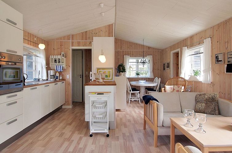 Vakantiehuis "Stacie" - 10m from the sea