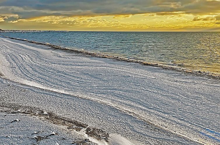 Vakantiehuis "Stacie" - 10m from the sea