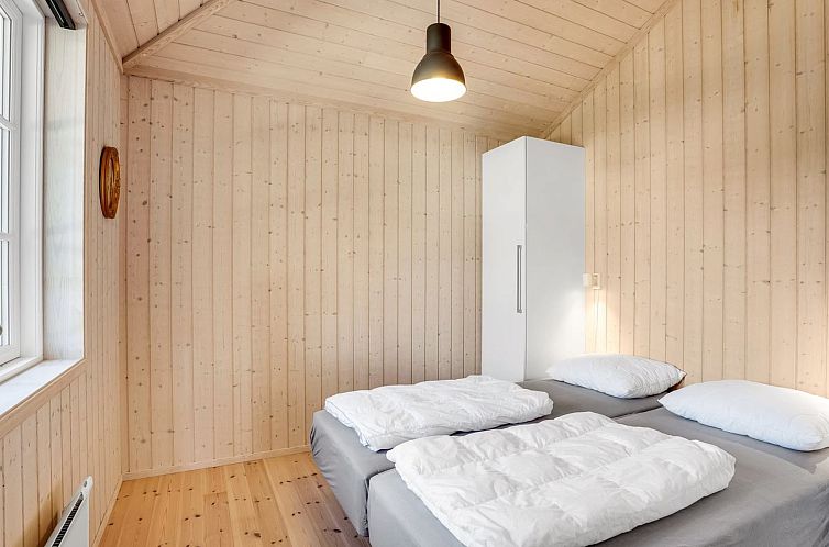 Vakantiehuis "Felicia" - 350m from the sea