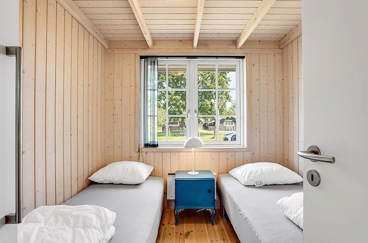 Vakantiehuis "Felicia" - 350m from the sea