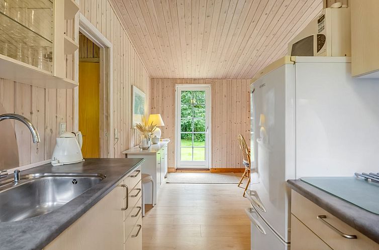 Vakantiehuis "Tineke" - 200m from the sea