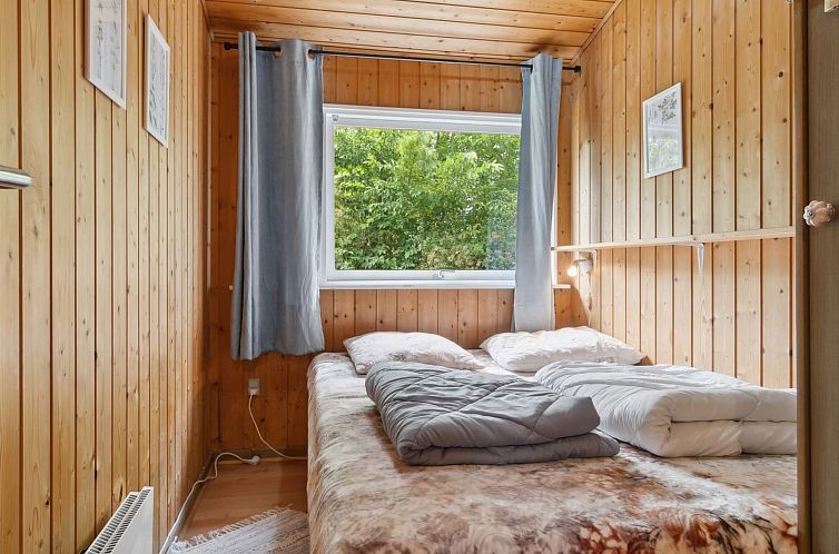 Vakantiehuis "Zoya" - 470m from the sea