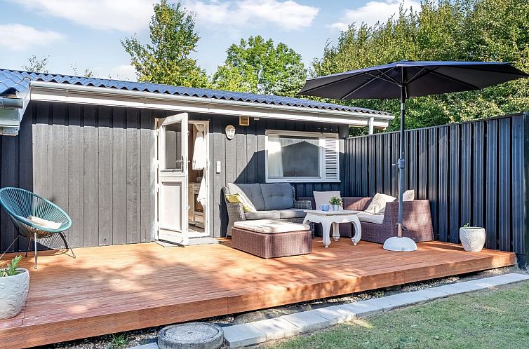 Vakantiehuis "Zoya" - 470m from the sea