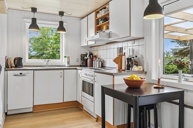 Vakantiehuis "Hughlek" - 1.5km from the sea