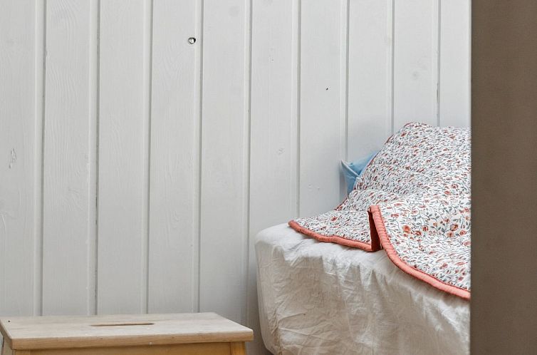 Vakantiehuis "Konrad" - 700m from the sea