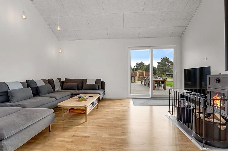 Vakantiehuis "Rajna" - 250m from the sea