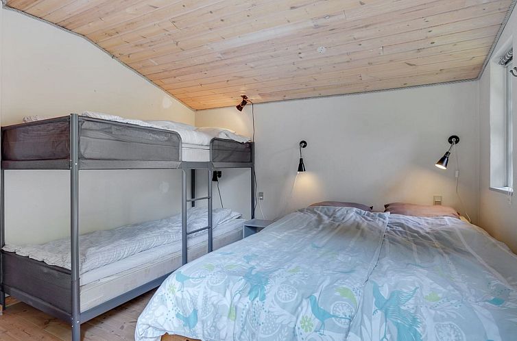 Vakantiehuis "Jalina" - 500m from the sea