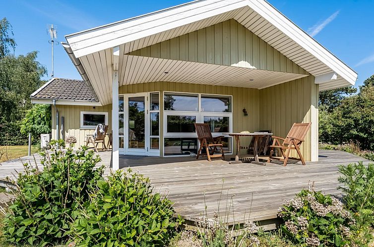 Vakantiehuis "Jalina" - 500m from the sea