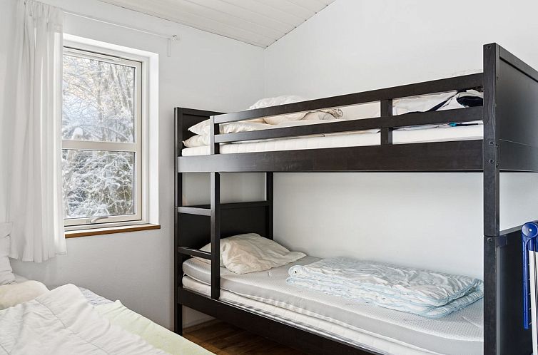 Vakantiehuis "Jouni" - 500m from the sea