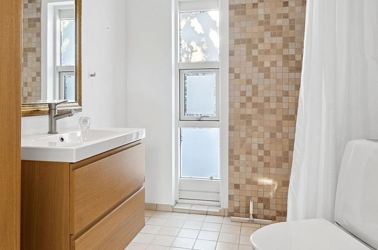 Vakantiehuis "Jouni" - 500m from the sea