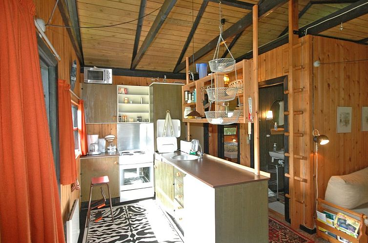 Vakantiehuis "Spasena" - 400m from the sea